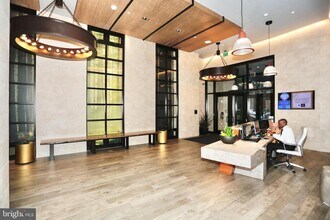 1300 4th St SE in Washington, DC - Building Photo - Building Photo