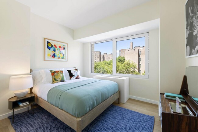 1998 2nd Ave in New York, NY - Foto de edificio - Building Photo