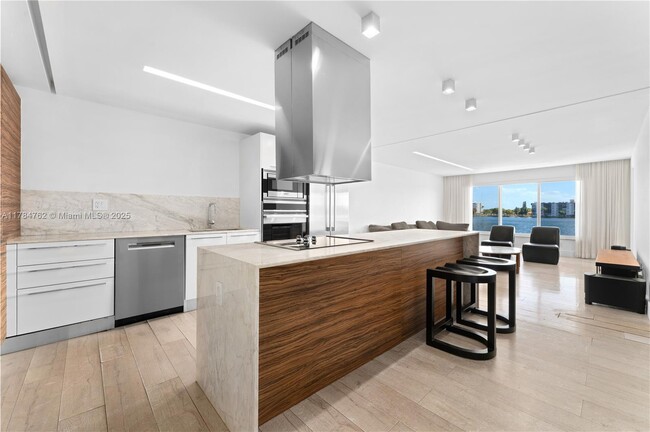 property at 1140 NE 191st St