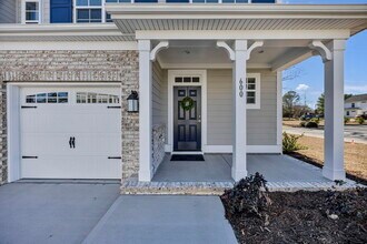 600 Wetherbrooke Way in Columbia, SC - Building Photo - Building Photo