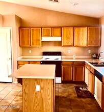 720 E Eagle Ln in Gilbert, AZ - Building Photo - Building Photo