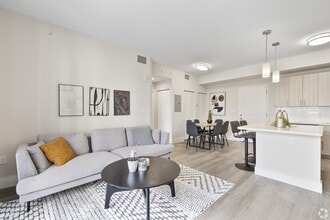 Northside Vistas in Miami, FL - Building Photo - Building Photo