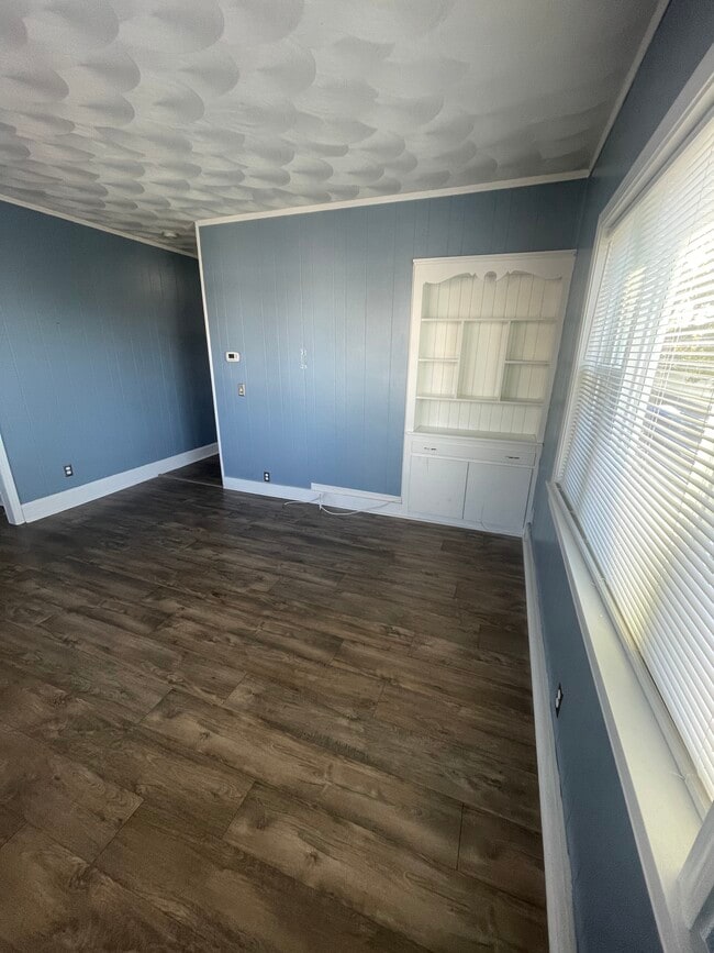 19 Chestnut St, Unit 19 chestnut st