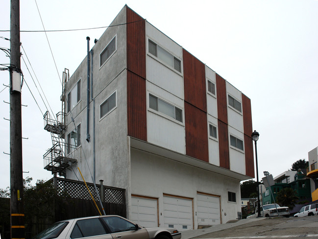 Sweeping View in San Francisco, CA - Foto de edificio - Building Photo