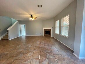 9432 Castle Pines Dr in Austin, TX - Building Photo - Building Photo