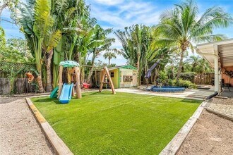115 36th Ct in Vero Beach, FL - Building Photo - Building Photo