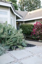 2120 Boyden Dr in Lincoln, CA - Building Photo