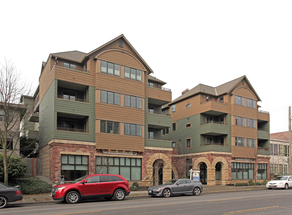 Osborn Condominiums in Seattle, WA - Foto de edificio