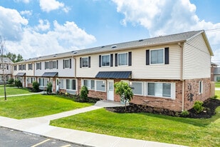Cassady Village Apartments in Columbus, OH - Building Photo