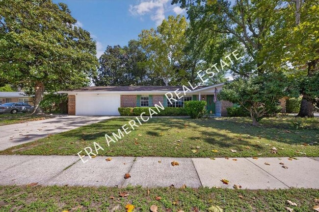 614 Merioneth Dr NE in Fort Walton Beach, FL - Building Photo - Building Photo