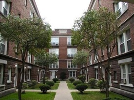 Sheridan Courts Apartments