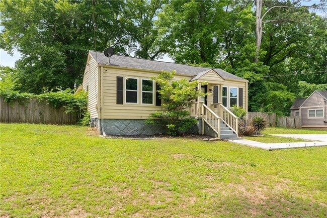 property at 2633 Joyce Ave