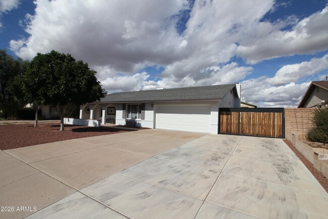 1924 E Fremont Dr in Tempe, AZ - Building Photo - Building Photo