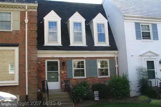 property at 6735 Towne Lane Rd