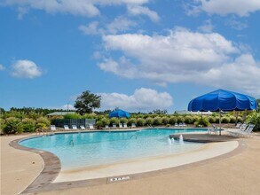 293 McCrady Dr in Richmond Hill, GA - Building Photo - Building Photo