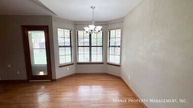 5911 72nd St in Lubbock, TX - Building Photo - Building Photo