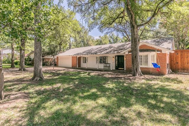 property at 3215 Spanish Oak Dr