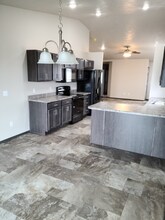 744 Justus Ave-Unit -2 in Harrisburg, SD - Building Photo - Building Photo