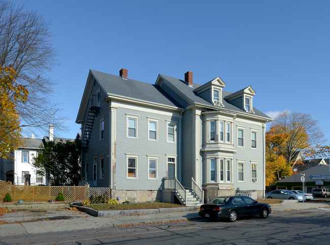 81 Summer St in New Bedford, MA - Foto de edificio - Building Photo