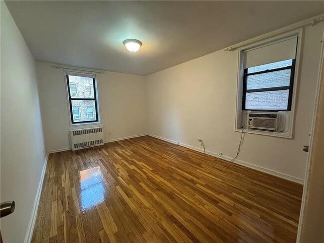 7261 Shore Rd in Brooklyn, NY - Building Photo - Building Photo