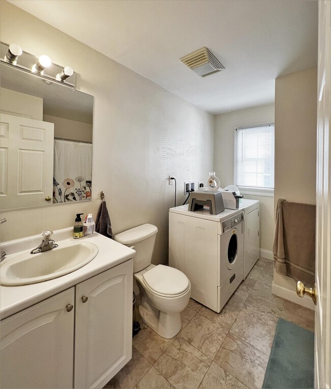 89 Pearson Ave, Unit 1 in Somerville, MA - Building Photo - Building Photo