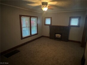 1101 Estelle Ct SE in Niles, OH - Building Photo - Building Photo