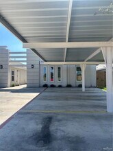 16 Briggs Rd in Weslaco, TX - Building Photo - Building Photo