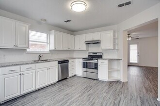 2513 108th Dr in Lubbock, TX - Building Photo - Building Photo