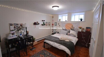 94 Pleasant St in Brookline, MA - Building Photo - Building Photo