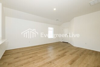 4005 Olivia St in Oklahoma City, OK - Building Photo - Building Photo