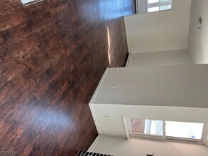 340 Morris Ave in Elizabeth, NJ - Building Photo - Building Photo
