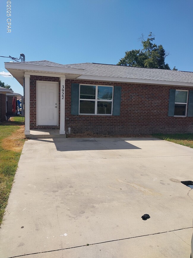 property at 3922 E 11th St