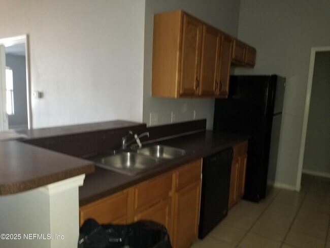 6788 Manotak Oaks Dr in Jacksonville, FL - Building Photo - Building Photo