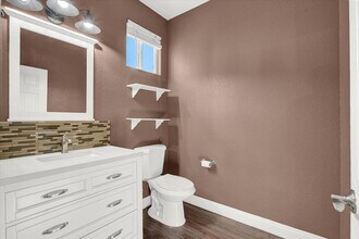 6848 Baby Jade Ct in Las Vegas, NV - Building Photo - Building Photo