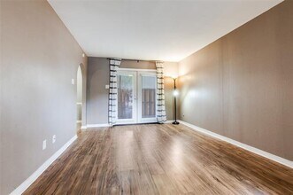 15926 Stillwood St in Dallas, TX - Building Photo - Building Photo