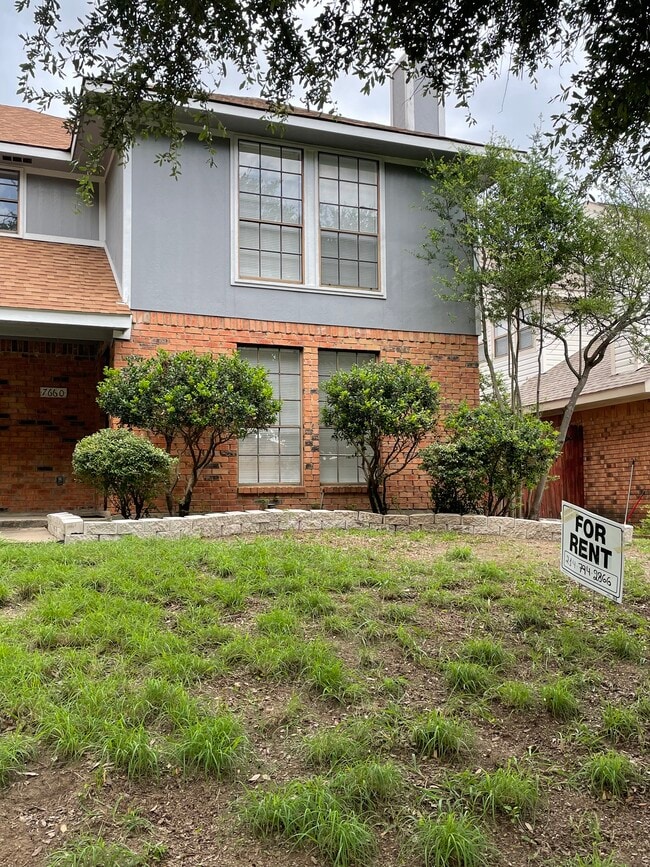 property at 7660 Kings Ridge Rd