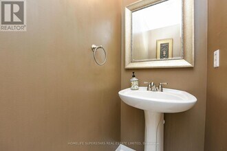 1649 Westbridge Way in Mississauga, ON - Building Photo - Building Photo