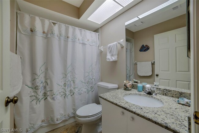 4161 Sawgrass Point Dr in Bonita Springs, FL - Building Photo - Building Photo