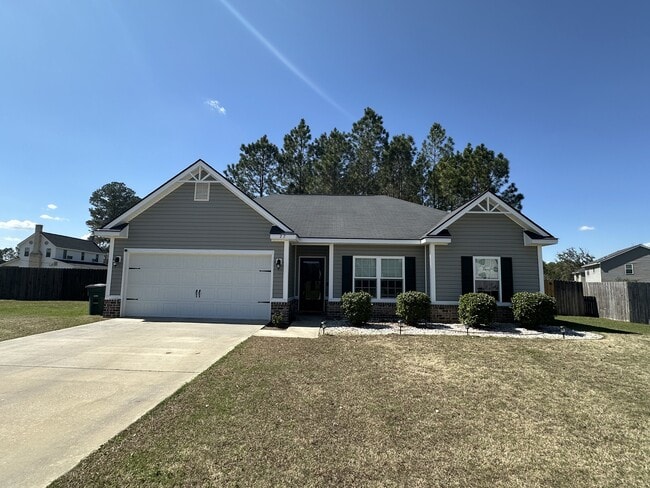 property at 27 Dove Run Dr