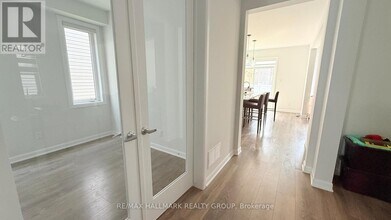 46 Eramosa Cres in Ottawa, ON - Building Photo - Building Photo