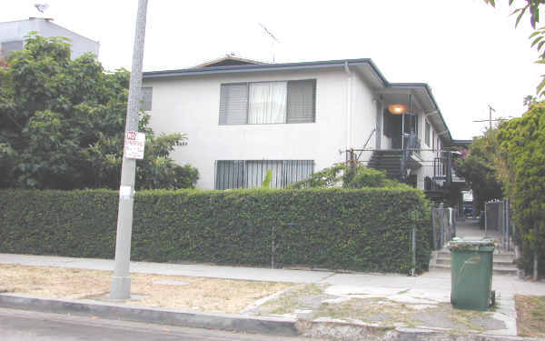 6037 Eleanor Ave in Los Angeles, CA - Foto de edificio - Building Photo