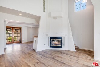 4931 Stern Ave in Los Angeles, CA - Building Photo - Building Photo