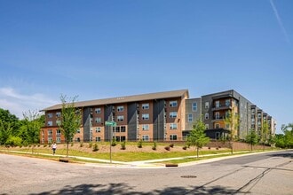 Milner Commons in Raleigh, NC - Building Photo - Building Photo