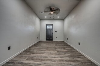 735 8th Ave NW in Ardmore, OK - Building Photo - Building Photo
