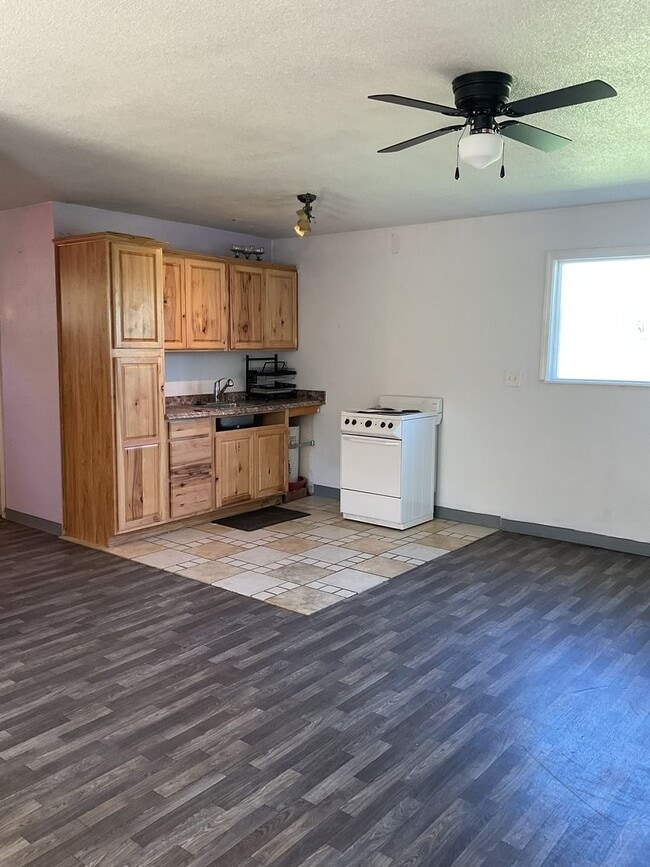 17125 Zanita Trail in Anderson, CA - Building Photo - Building Photo