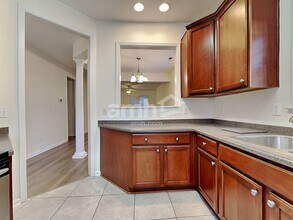 220 Marino Pl in Clayton, NC - Foto de edificio - Building Photo