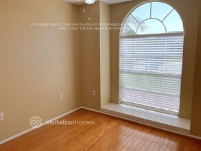 713 46th St E in Bradenton, FL - Foto de edificio - Building Photo