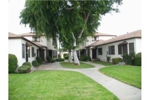 1137-1141 S Garfield Ave in Alhambra, CA - Building Photo