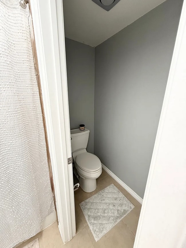 property at 4862 Tiara Dr