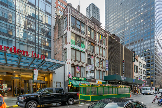 34 W 46th St in New York, NY - Foto de edificio - Building Photo